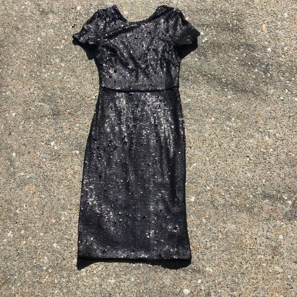 BCBGMAXAZRIA BETTY Elegant Black Sequin Dress - Picture 4 of 10